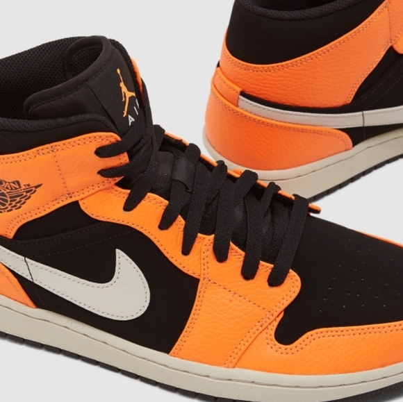 Air Jordan 1 Mid Size 10 Mens Black/ Cone - Picture 7 of 12